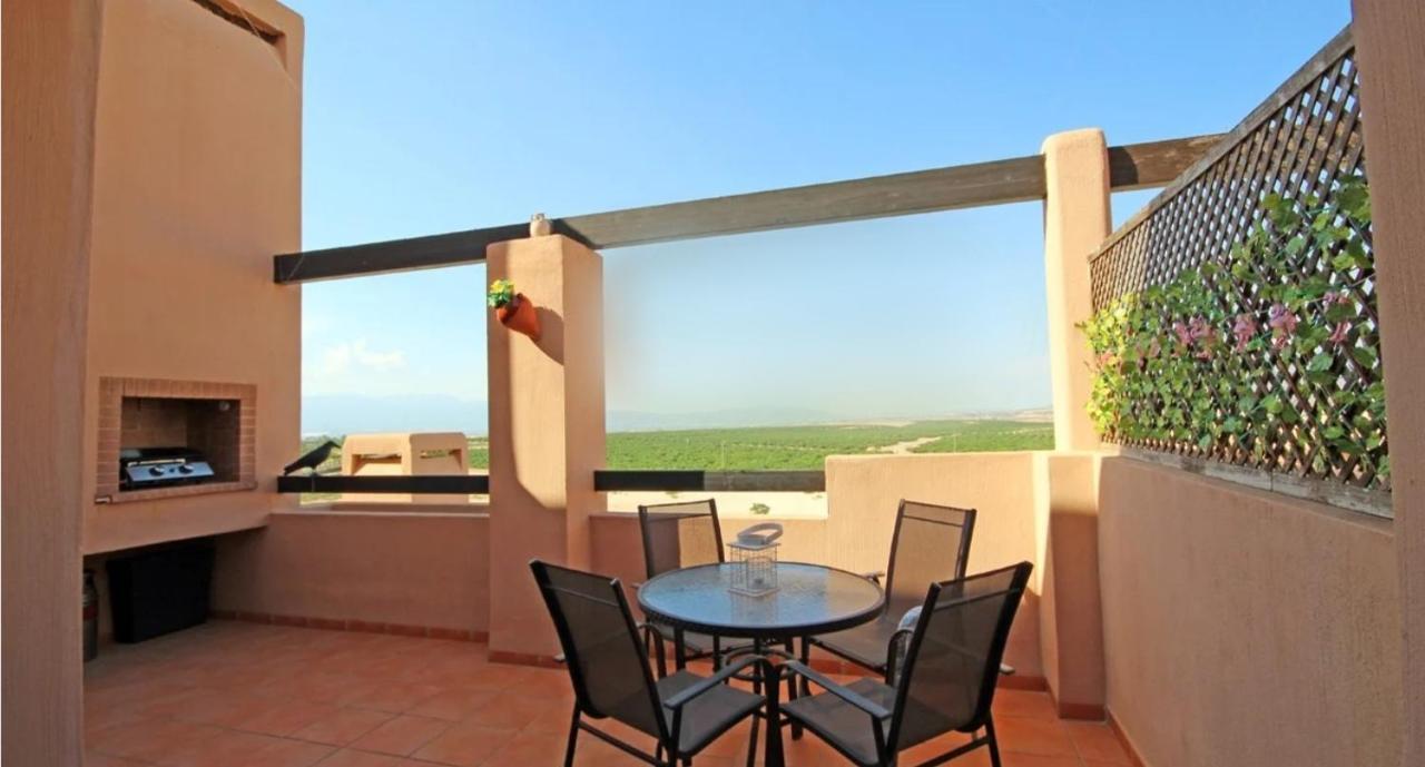 Casa Leona: Fully Furnished, Secure Golf Resort Penthouse Apartment With Gorgeous Views In 무르시아 외부 사진